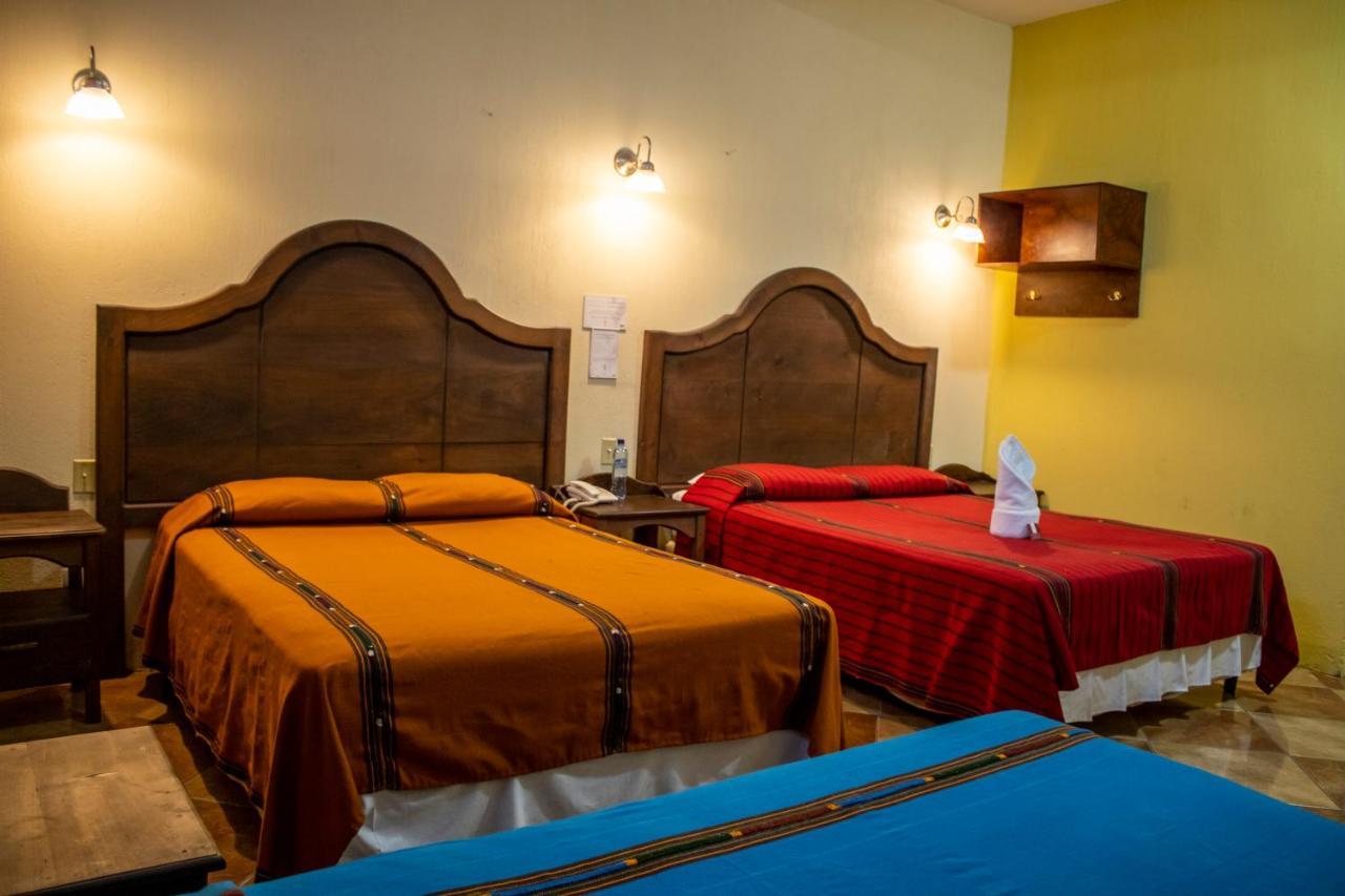 Hotel Casa Texel Panajachel Ngoại thất bức ảnh