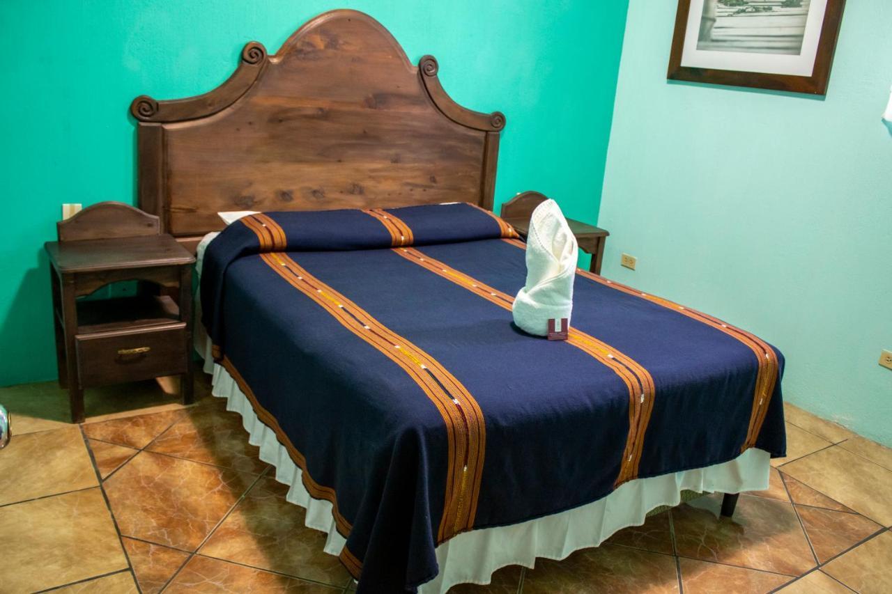 Hotel Casa Texel Panajachel Ngoại thất bức ảnh