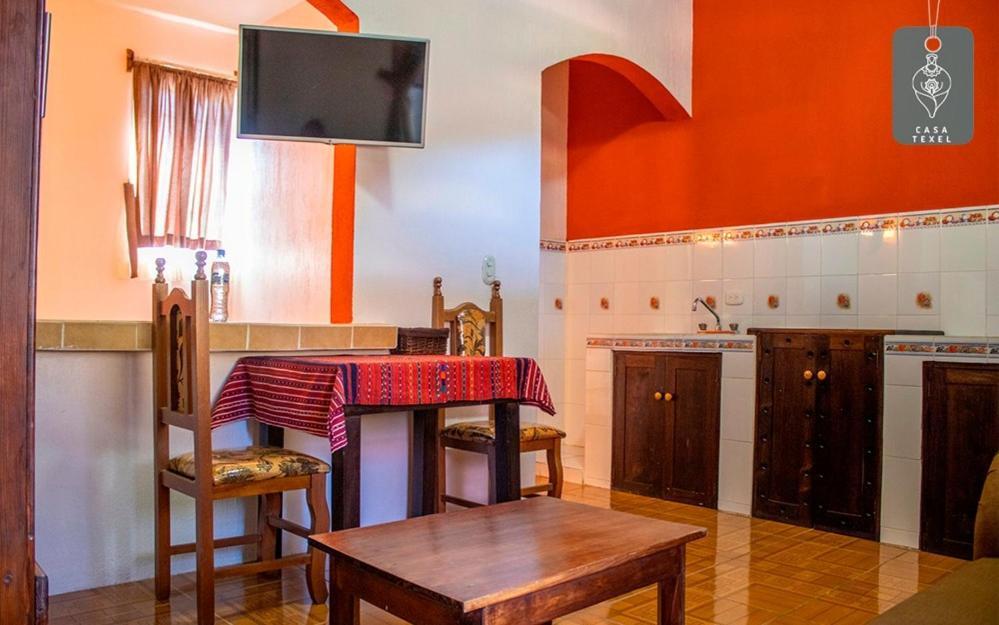 Hotel Casa Texel Panajachel Ngoại thất bức ảnh