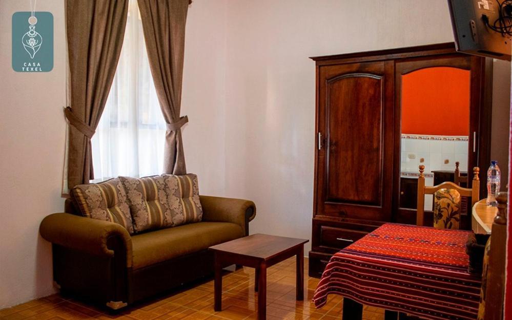 Hotel Casa Texel Panajachel Ngoại thất bức ảnh