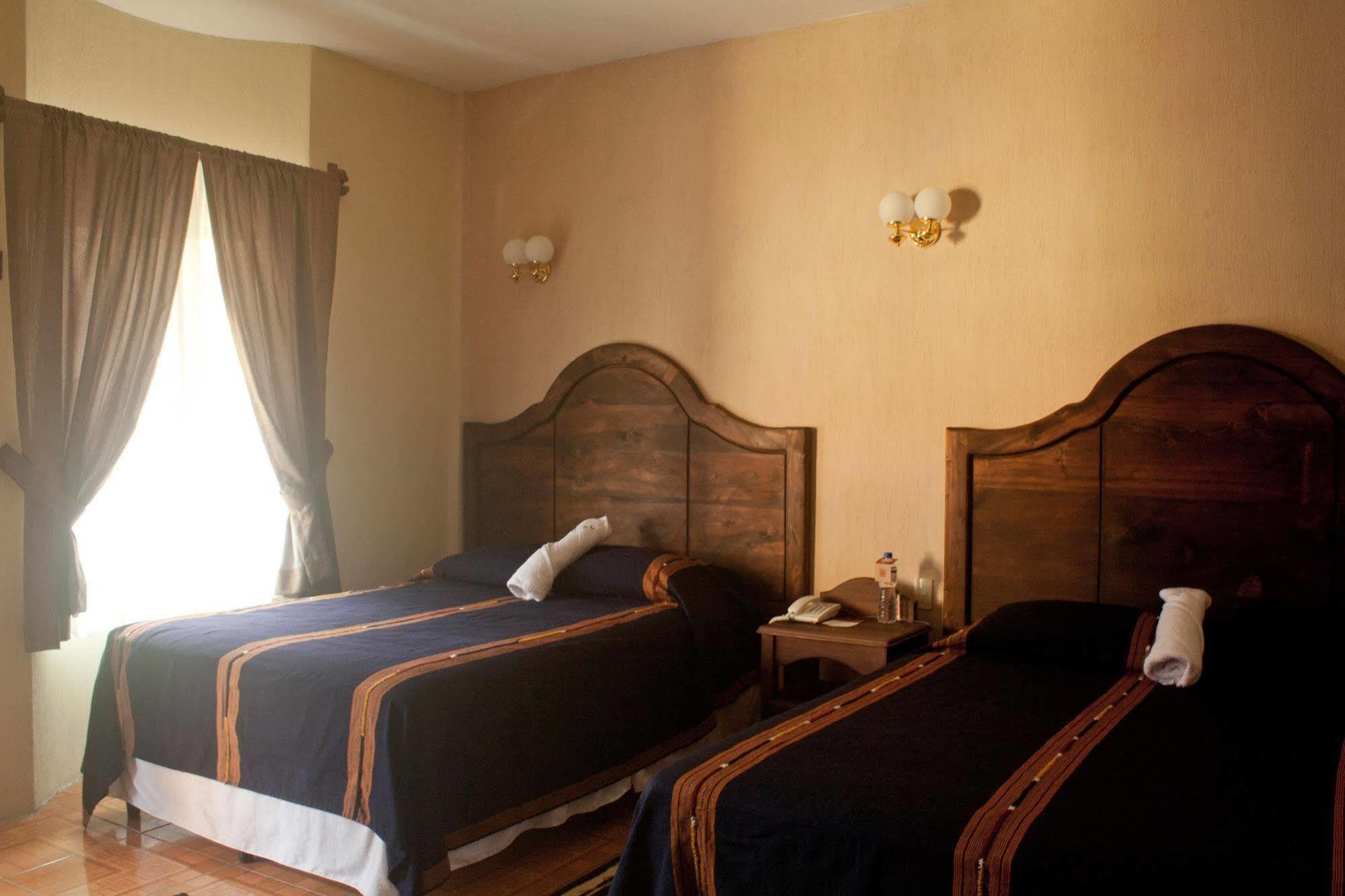 Hotel Casa Texel Panajachel Ngoại thất bức ảnh